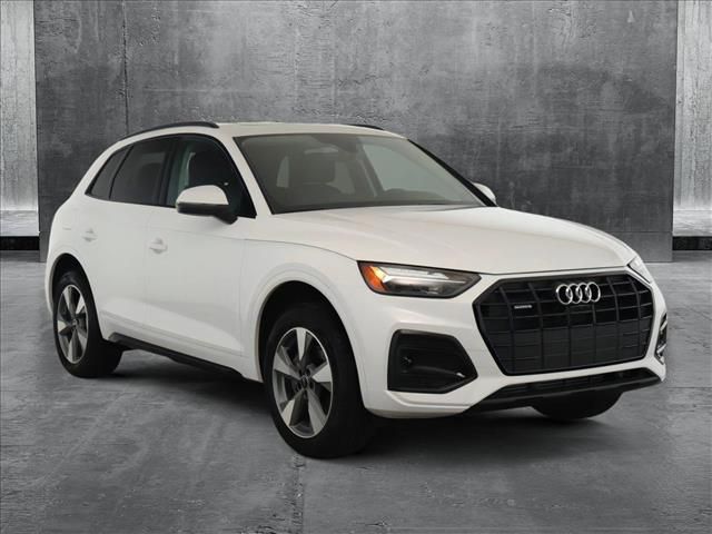 2025 Audi Q5 Premium Plus