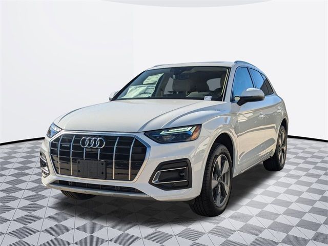 2025 Audi Q5 Premium Plus