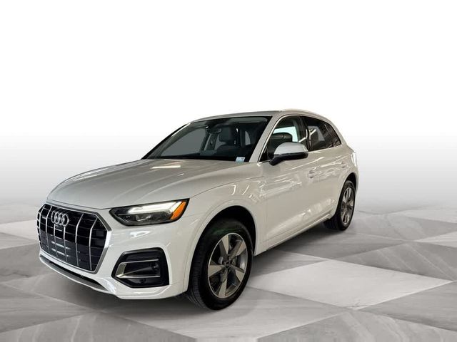 2025 Audi Q5 Premium Plus
