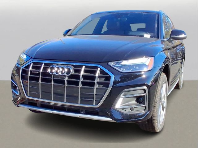 2025 Audi Q5 Premium Plus