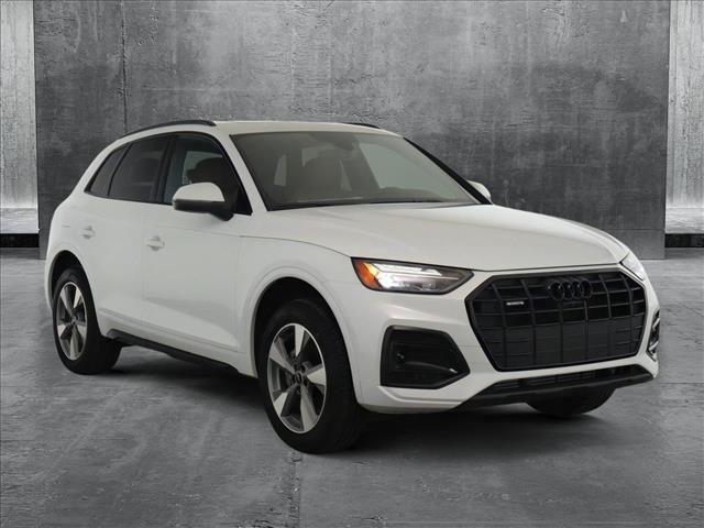 2025 Audi Q5 Premium Plus