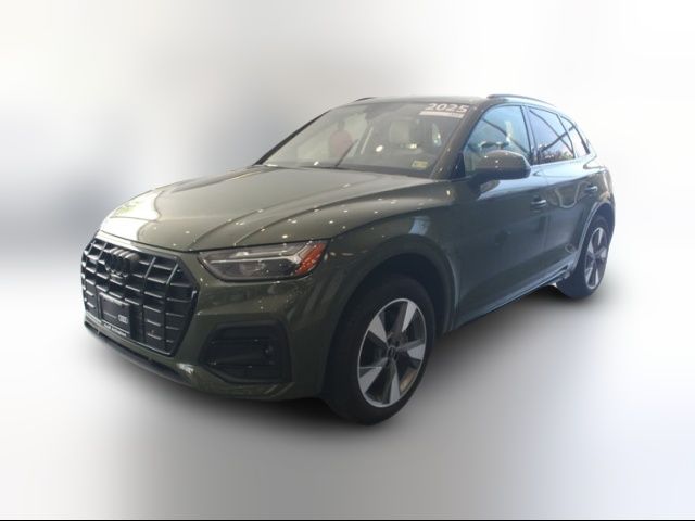 2025 Audi Q5 Premium Plus