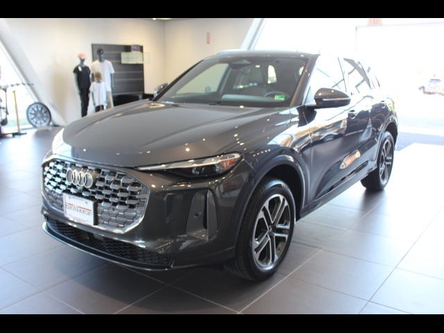 2025 Audi Q5 Premium
