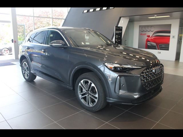 2025 Audi Q5 Premium