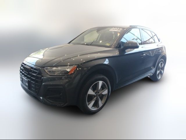 2025 Audi Q5 Premium