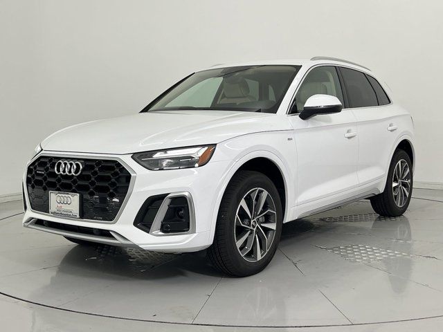 2025 Audi Q5 S Line Premium