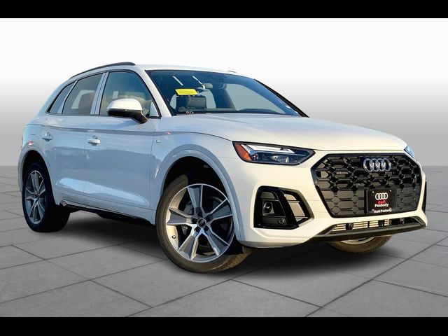 2025 Audi Q5 S Line Premium