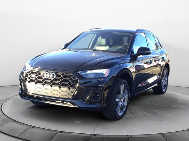 2025 Audi Q5 S Line Premium