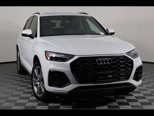 2025 Audi Q5 S Line Premium