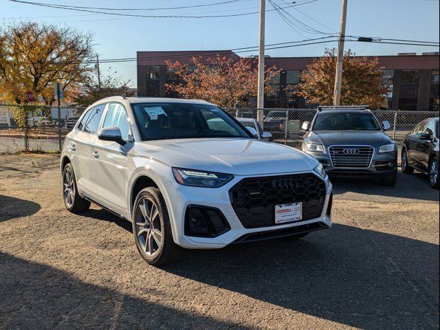 2025 Audi Q5 S Line Premium