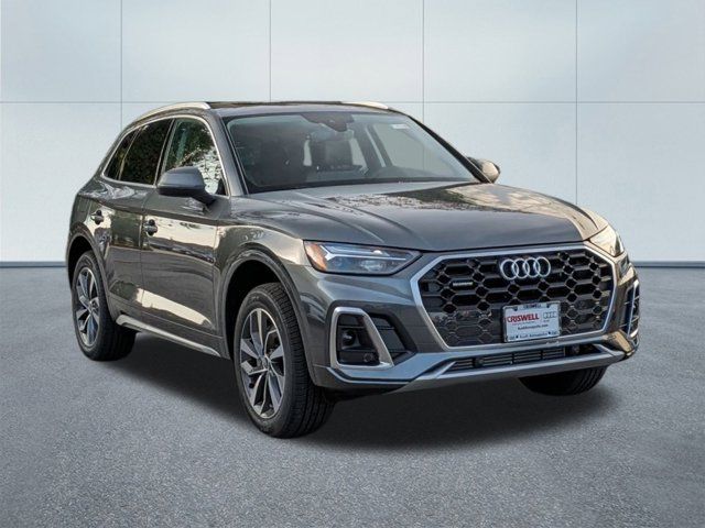 2025 Audi Q5 S Line Premium