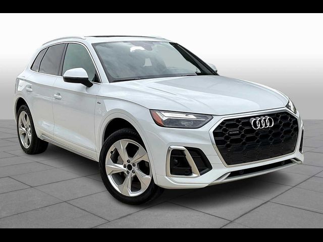 2025 Audi Q5 S Line Premium Plus
