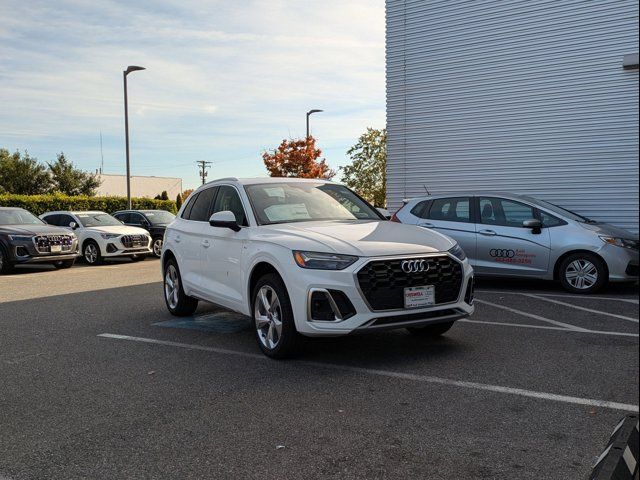 2025 Audi Q5 S Line Premium Plus