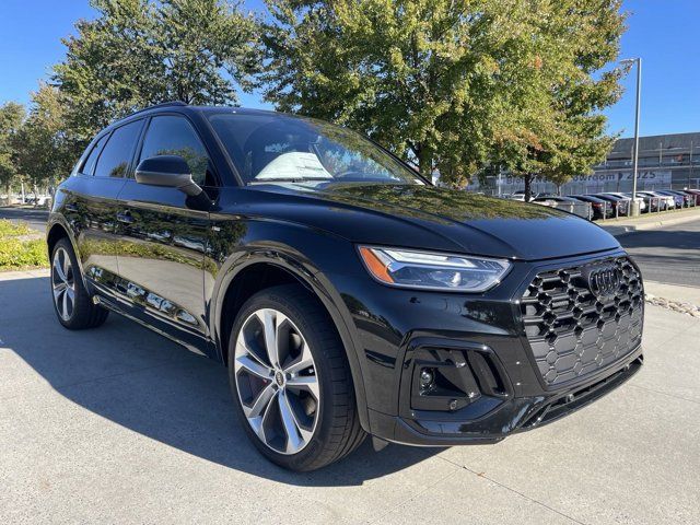 2025 Audi Q5 S Line Premium Plus