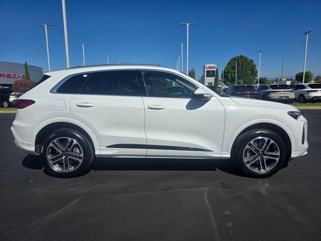 2025 Audi Q5 Premium