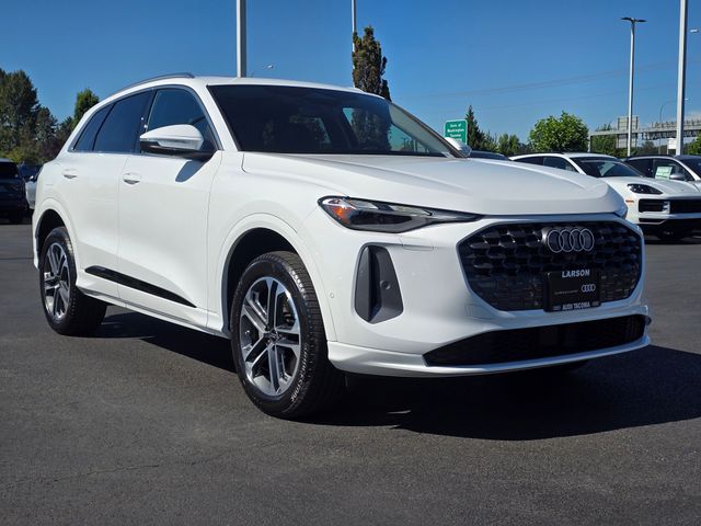 2025 Audi Q5 Premium