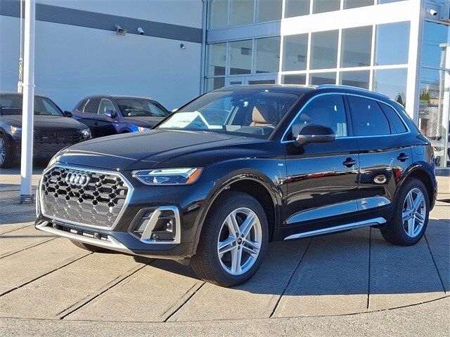 2025 Audi Q5 S Line Premium