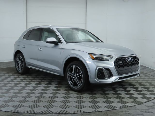 2025 Audi Q5 S Line Premium Plus