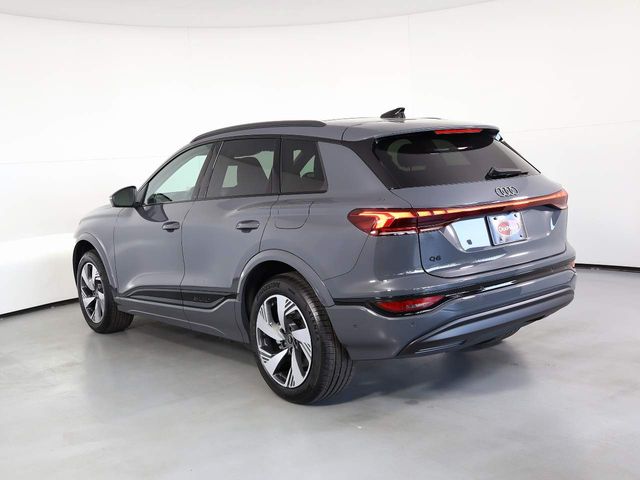 2025 Audi Q6 e-tron Premium Plus