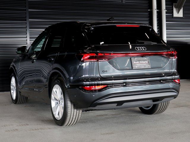 2025 Audi Q6 e-tron Premium