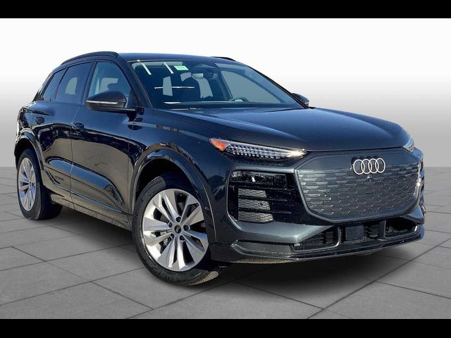 2025 Audi Q6 e-tron Premium Plus