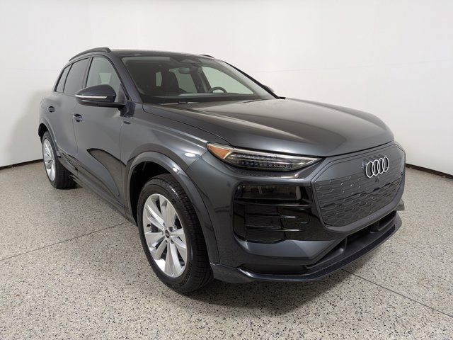 2025 Audi Q6 e-tron Premium Plus