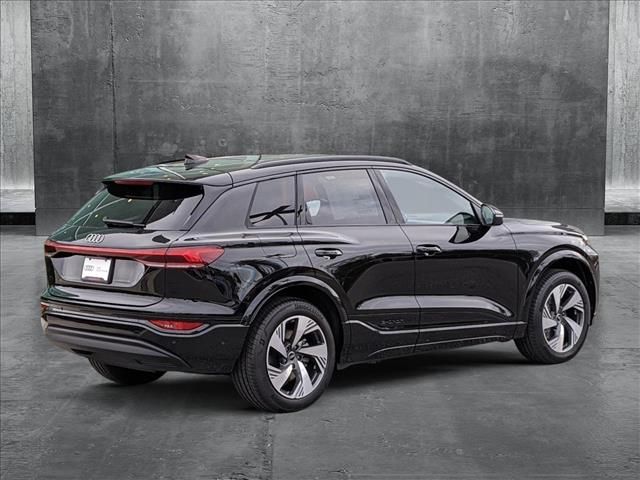 2025 Audi Q6 e-tron Premium Plus