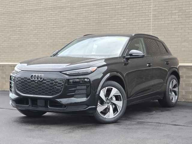 2025 Audi Q6 e-tron Premium Plus