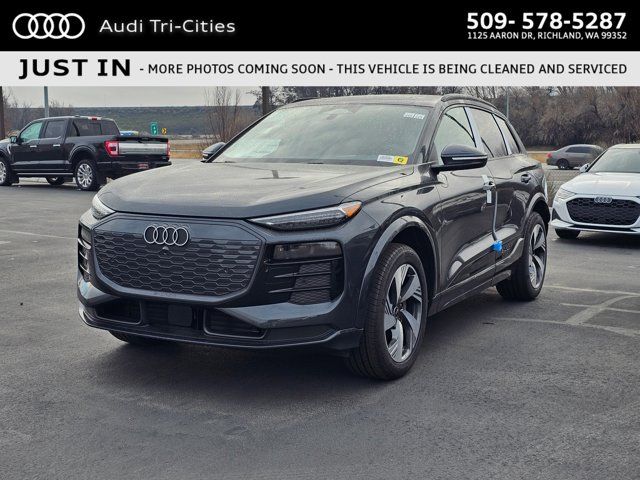 2025 Audi Q6 e-tron Premium Plus