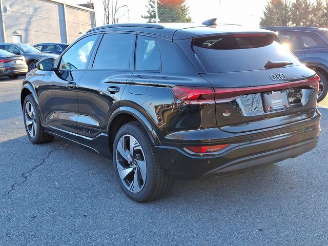 2025 Audi Q6 e-tron Premium Plus