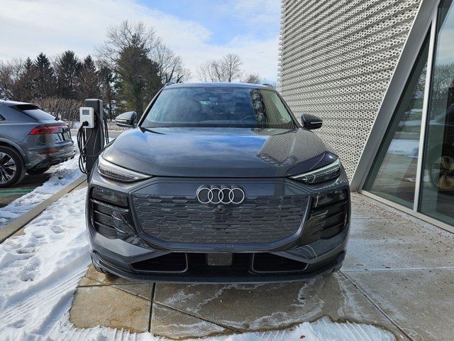 2025 Audi Q6 e-tron Premium Plus