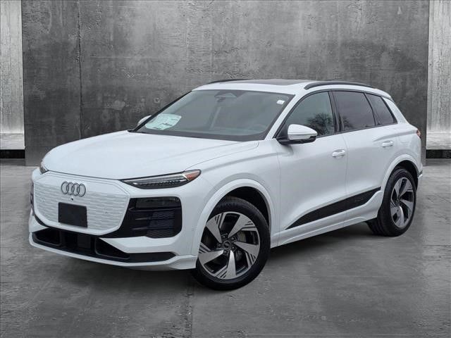 2025 Audi Q6 e-tron Premium Plus