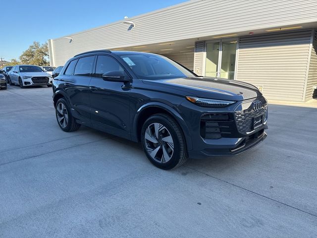 2025 Audi Q6 e-tron Premium Plus