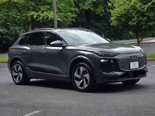 2025 Audi Q6 e-tron Premium Plus