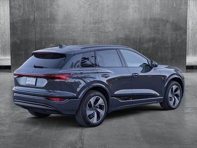 2025 Audi Q6 e-tron Premium Plus