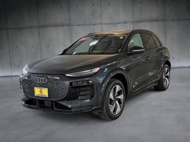 2025 Audi Q6 e-tron Premium Plus