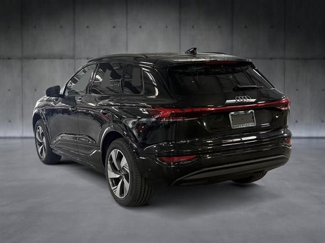 2025 Audi Q6 e-tron Premium Plus