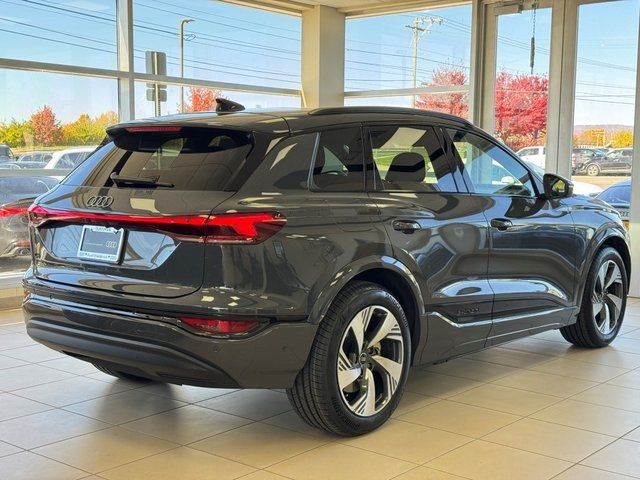 2025 Audi Q6 e-tron Prestige