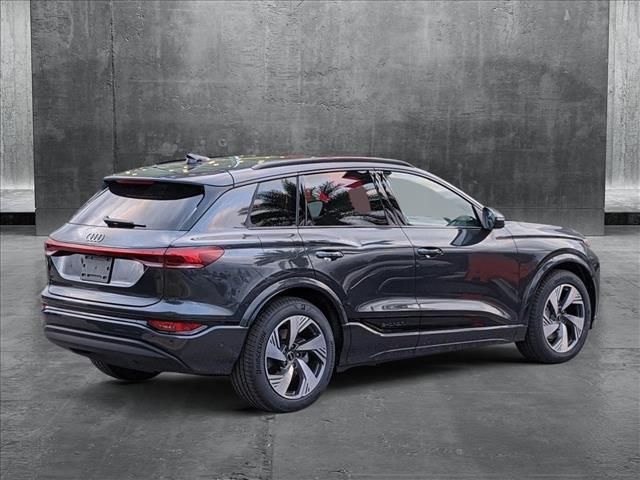 2025 Audi Q6 e-tron Prestige