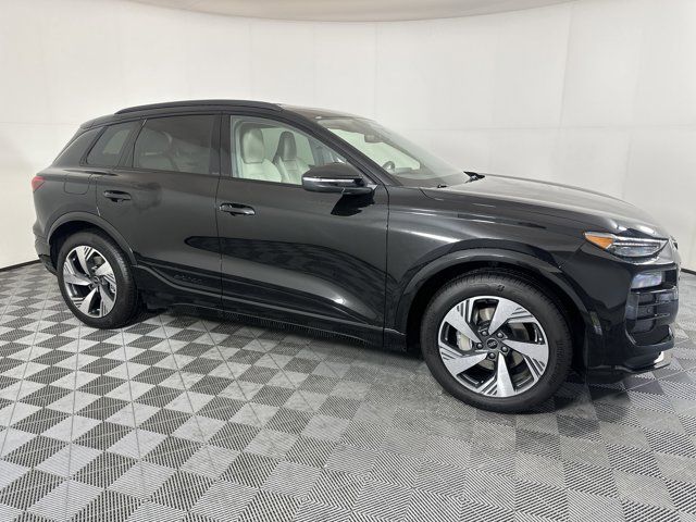 2025 Audi Q6 e-tron Prestige