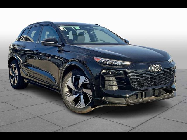 2025 Audi Q6 e-tron Prestige