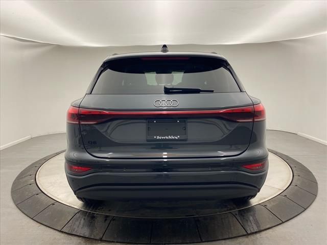 2025 Audi Q6 e-tron Premium Plus