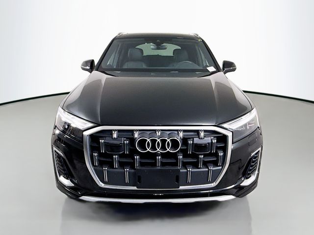 2025 Audi Q7 Premium