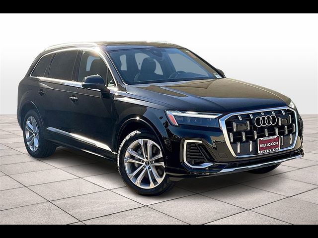 2025 Audi Q7 Premium