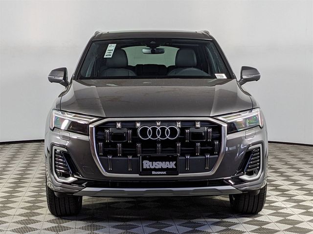 2025 Audi Q7 Premium