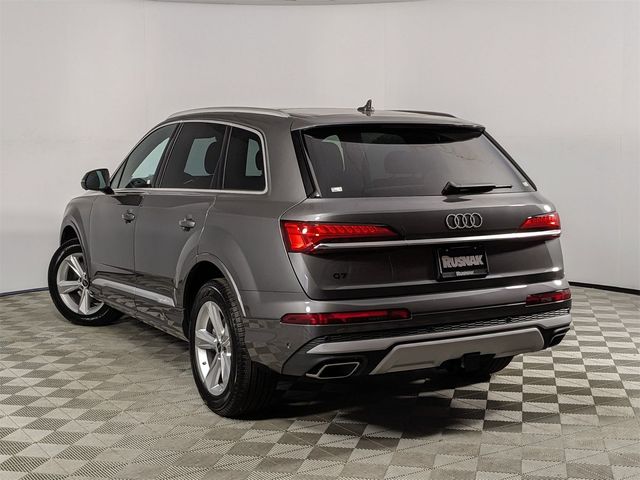 2025 Audi Q7 Premium