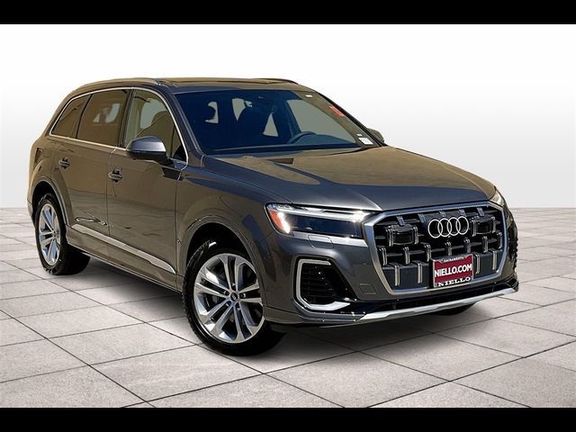 2025 Audi Q7 Premium