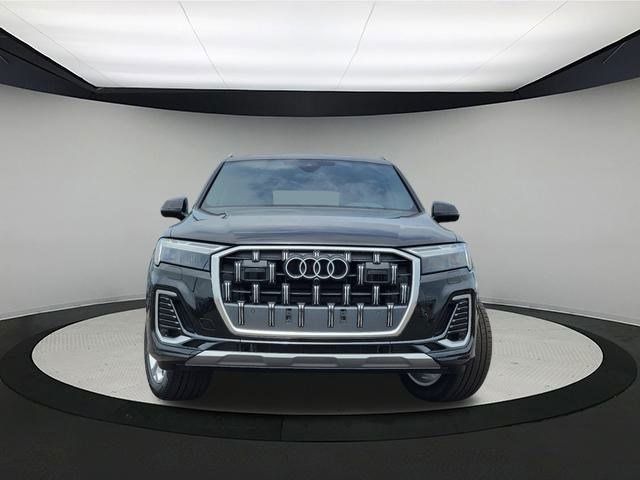 2025 Audi Q7 Premium