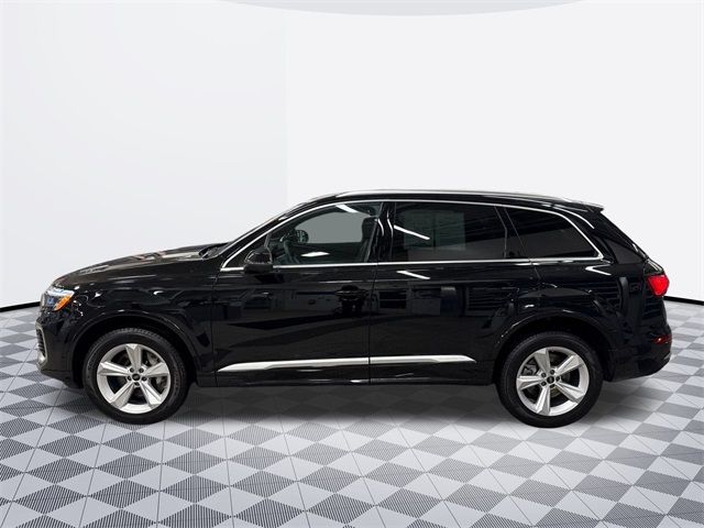 2025 Audi Q7 Premium