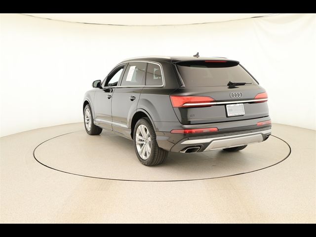 2025 Audi Q7 Premium